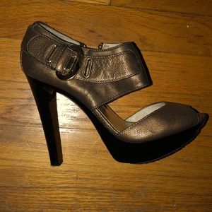 Michael Korda Heels